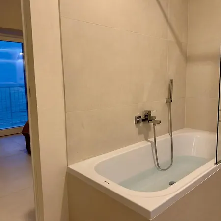 Roc - Private With 2 Beaches And Park فيلة كاسْتيلونْشيلّو